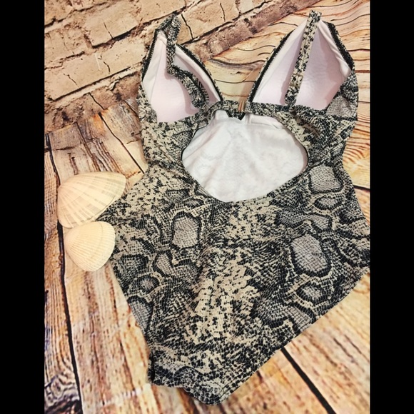 Python Snake Print One Piece Bathing Suit Swimsuit - Picture 3 of 6